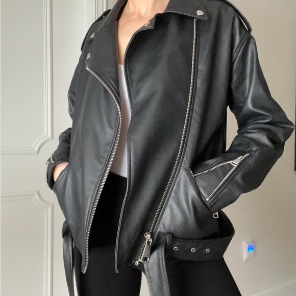 Missguided Oversized Leather Jacket size 4 - Picture 4 of 4